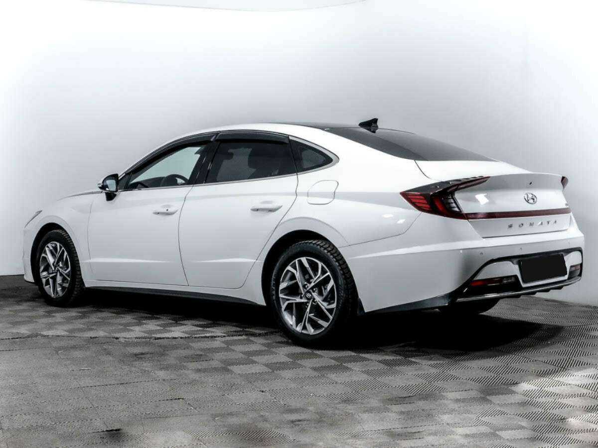 Hyundai Sonata с пробегом — 2021 год. Фото: #5