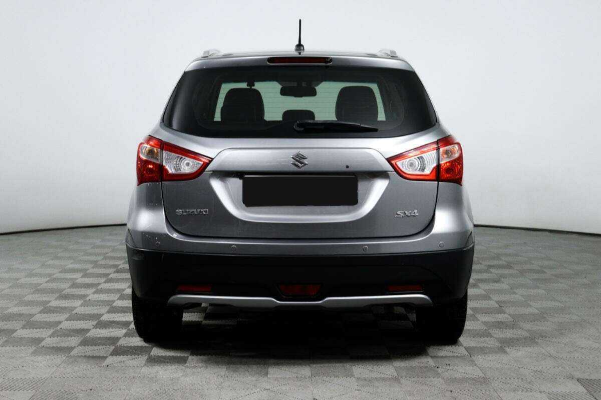 Suzuki SX4 с пробегом — 2014 год. Фото: #5