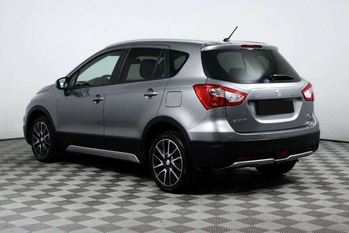 Suzuki SX4 с пробегом — 2014 год. Фото: #6