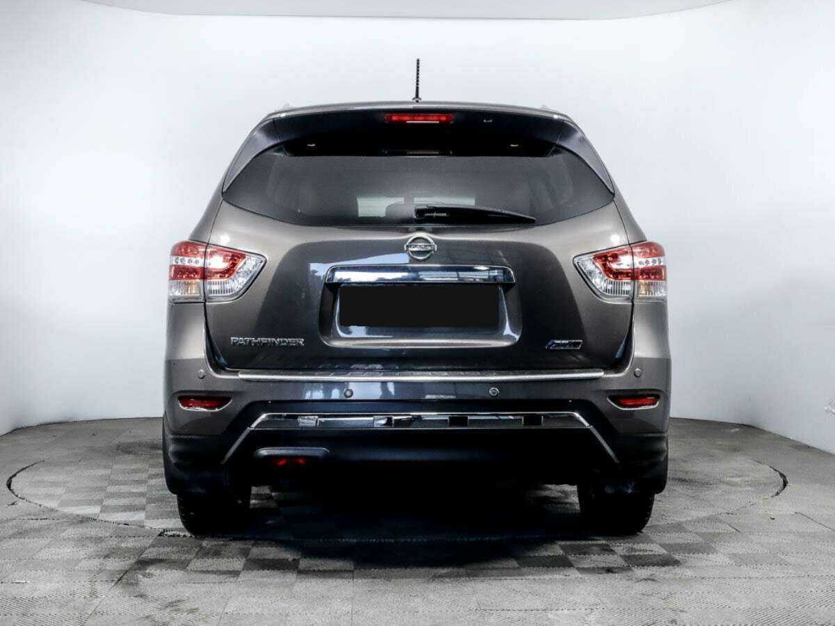 Nissan Pathfinder с пробегом — 2014 год. Фото: #4