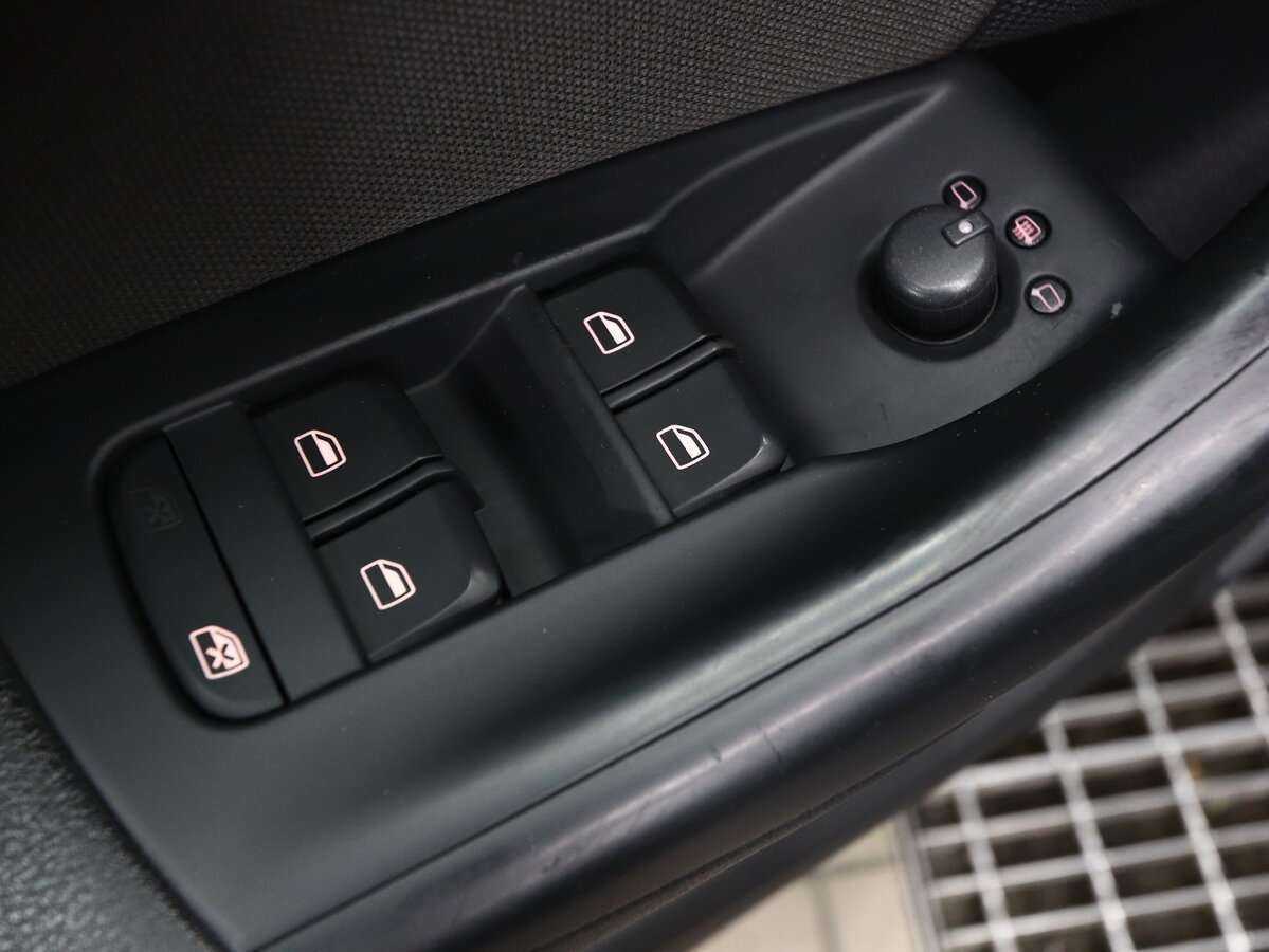 Audi Q3 с пробегом — 2014 год. Фото: #10