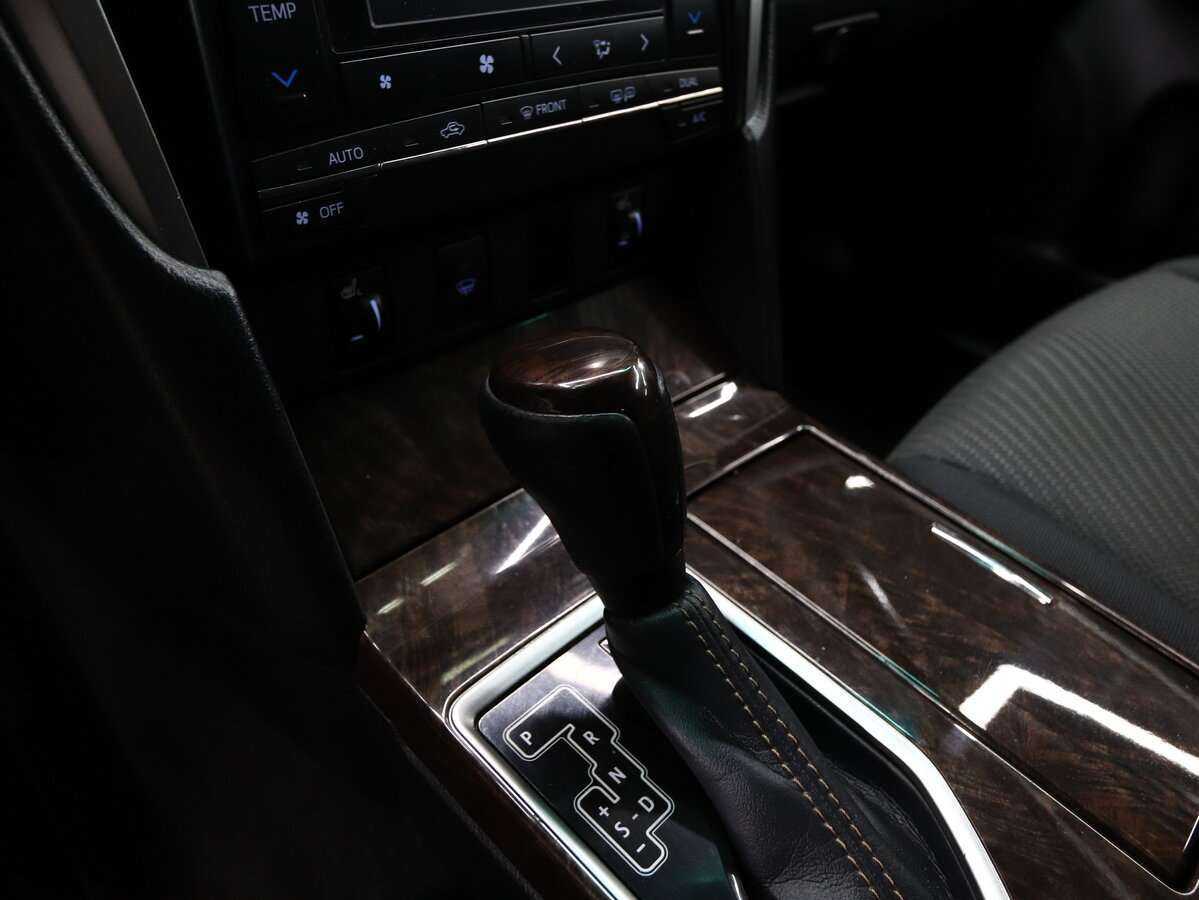 Toyota Camry с пробегом — 2016 год. Фото: #8