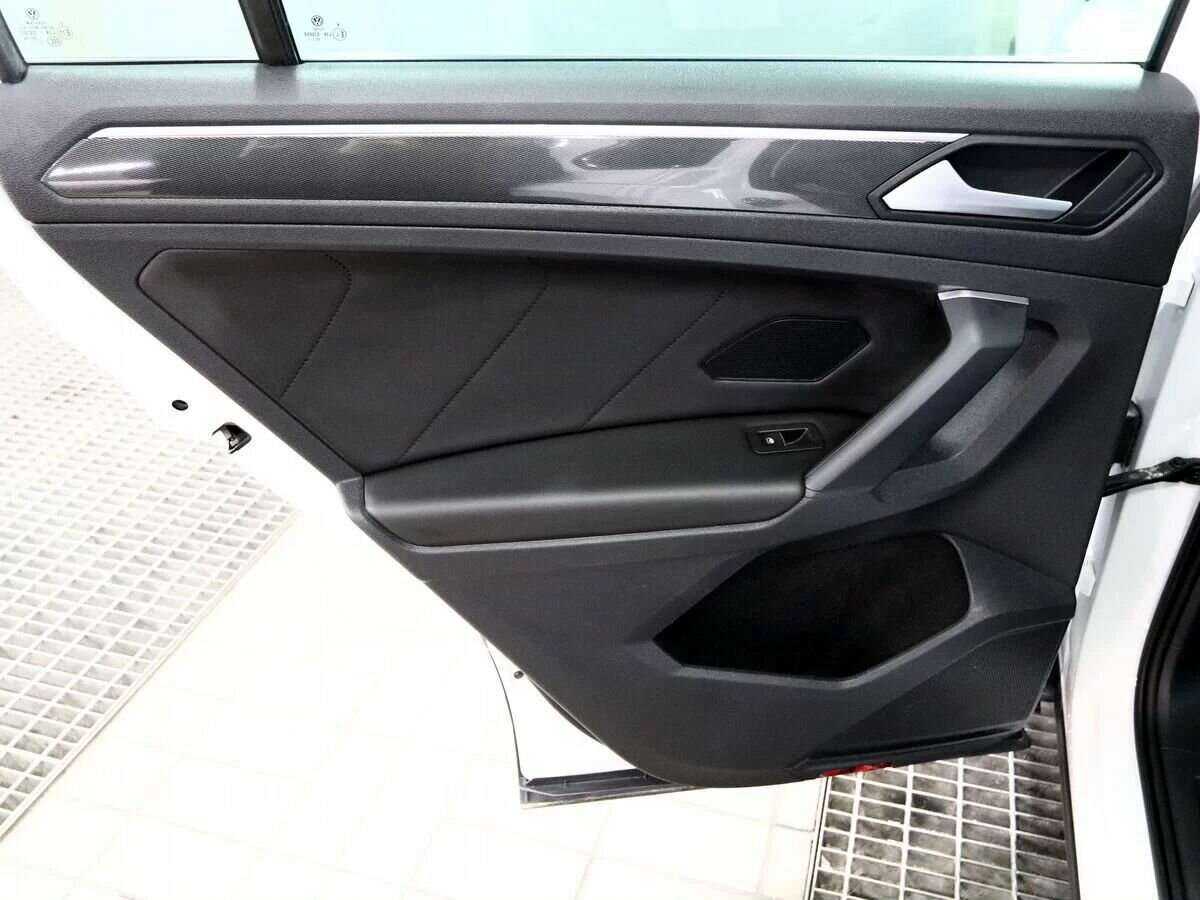 Volkswagen Tiguan с пробегом — 2020 год. Фото: #13