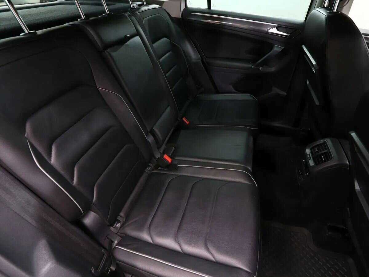 Volkswagen Tiguan с пробегом — 2018 год. Фото: #14