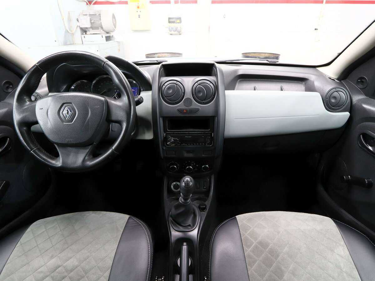 Renault Duster с пробегом — 2017 год. Фото: #13