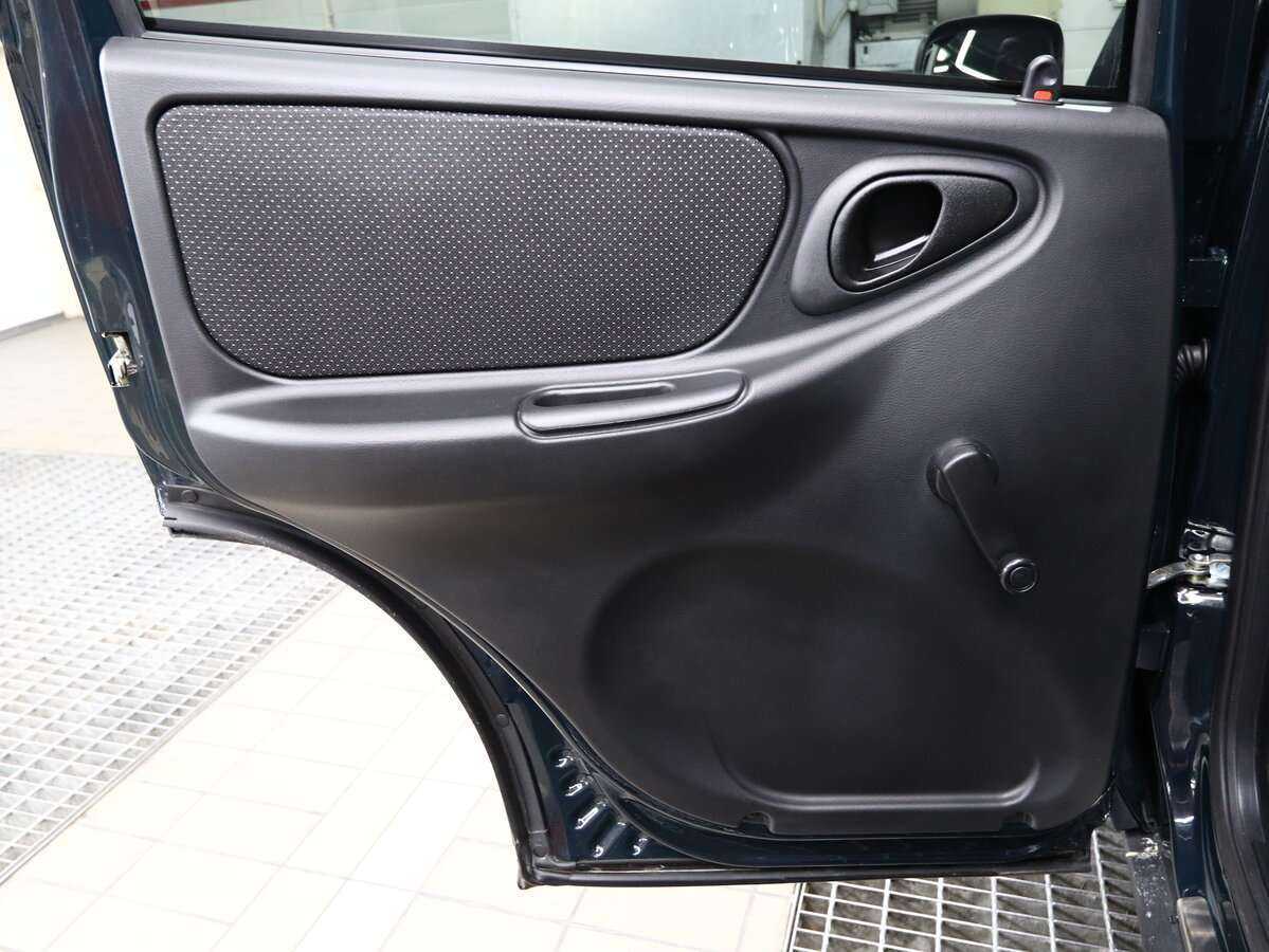 Lada (ВАЗ) Niva с пробегом — 2023 год. Фото: #8