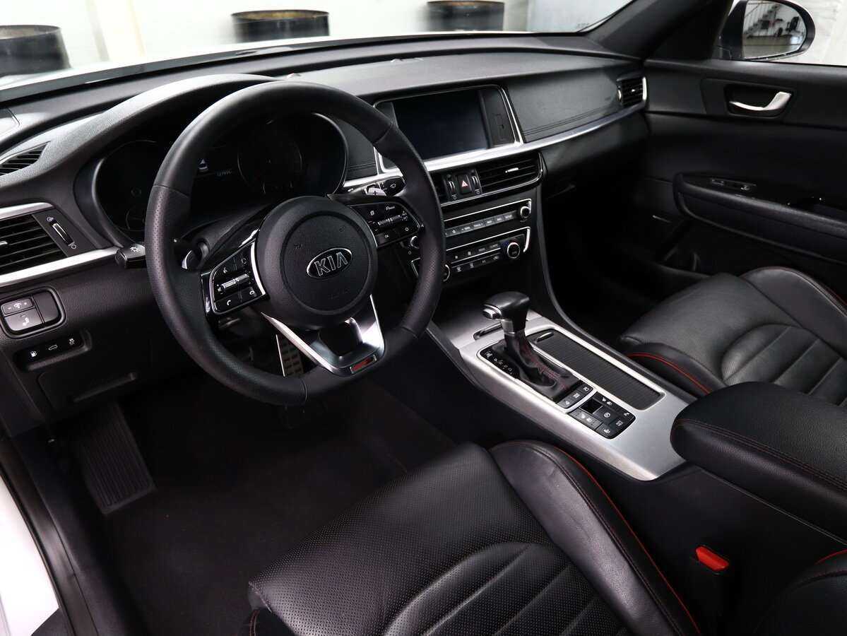 Kia Optima с пробегом — 2018 год. Фото: #6