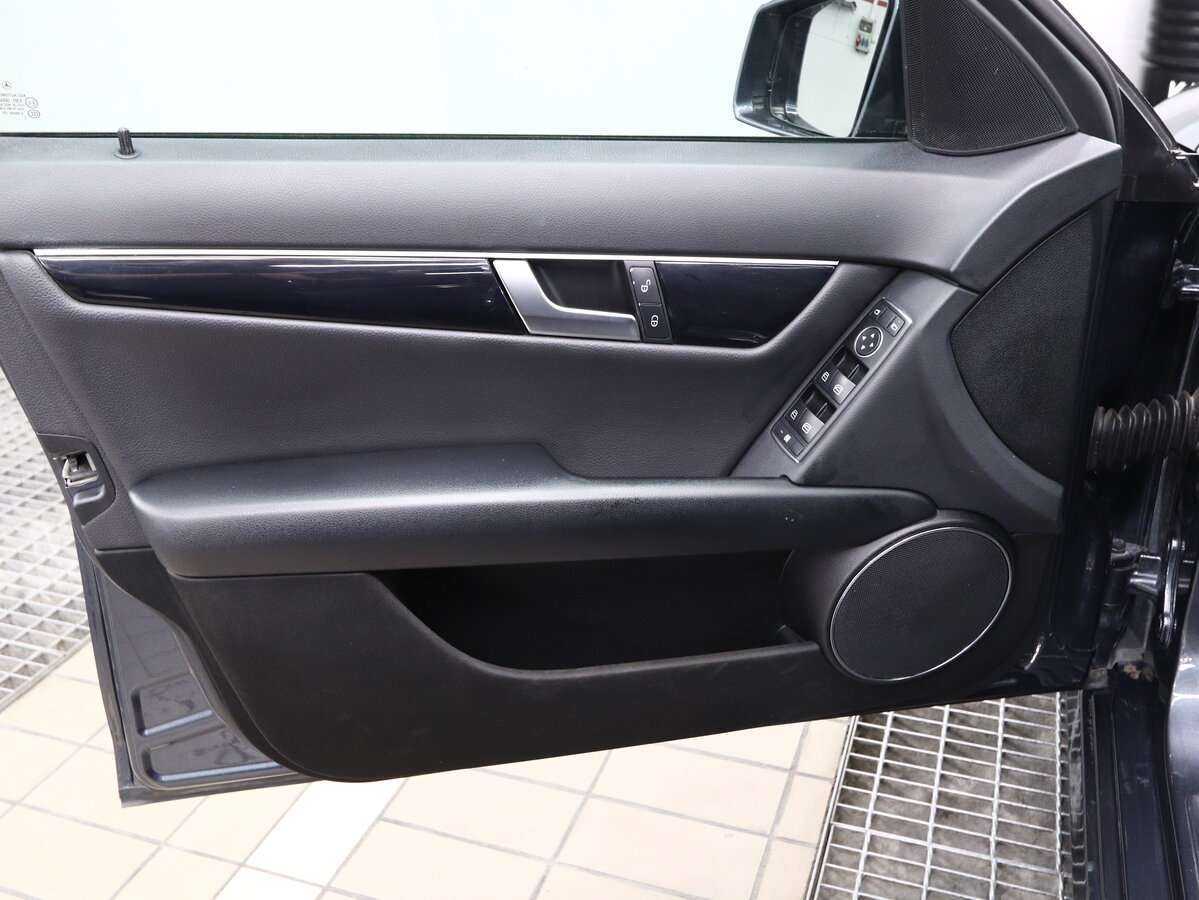 Mercedes-Benz C-Класс с пробегом — 2012 год. Фото: #5