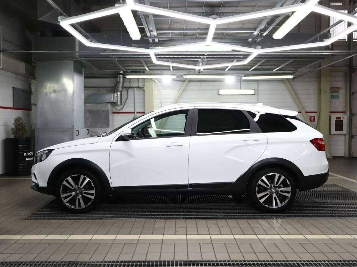 Lada (ВАЗ) Vesta с пробегом — 2018 год. Фото: #4