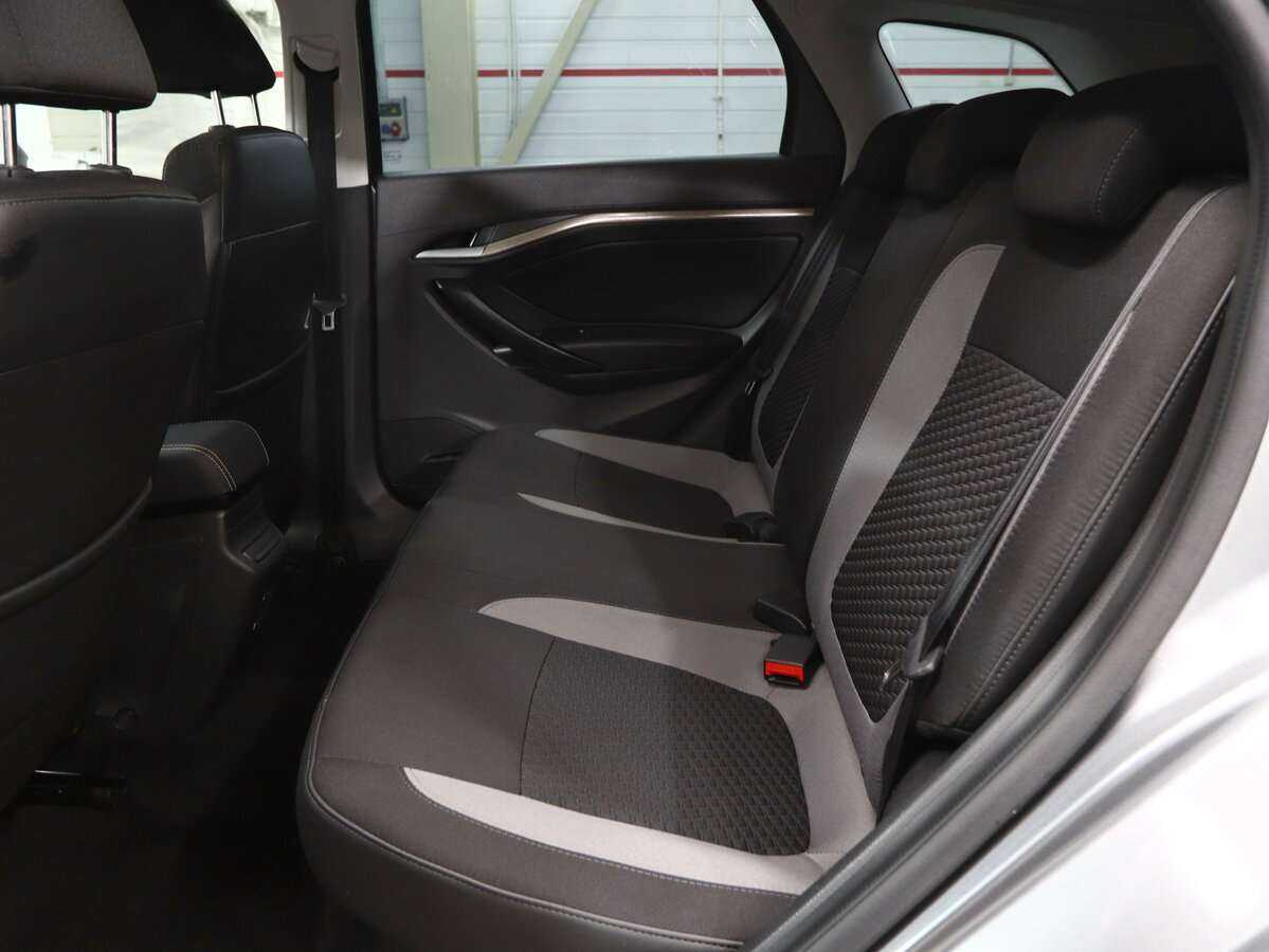 Lada (ВАЗ) Vesta с пробегом — 2020 год. Фото: #16