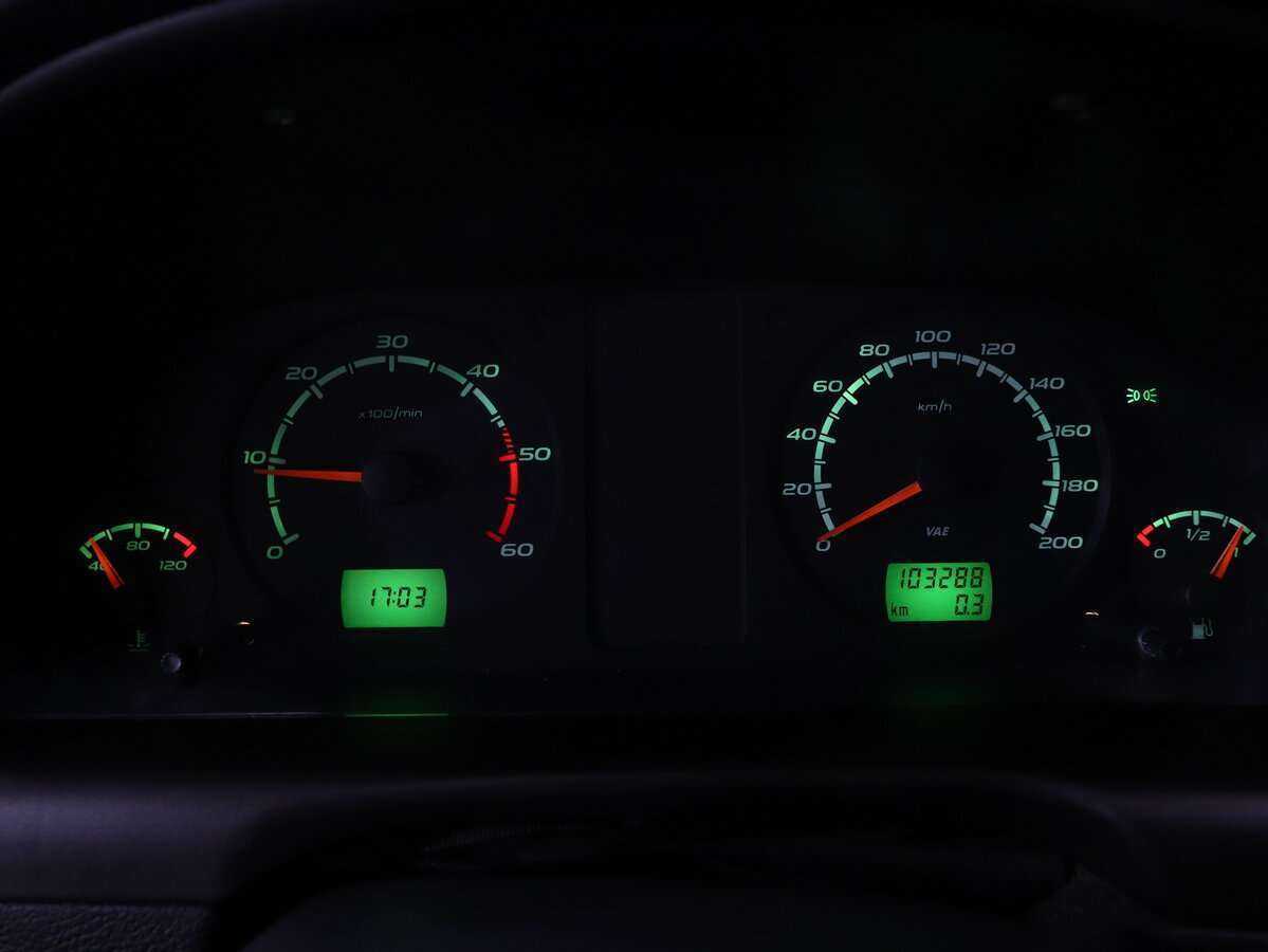 УАЗ Patriot с пробегом — 2014 год. Фото: #15