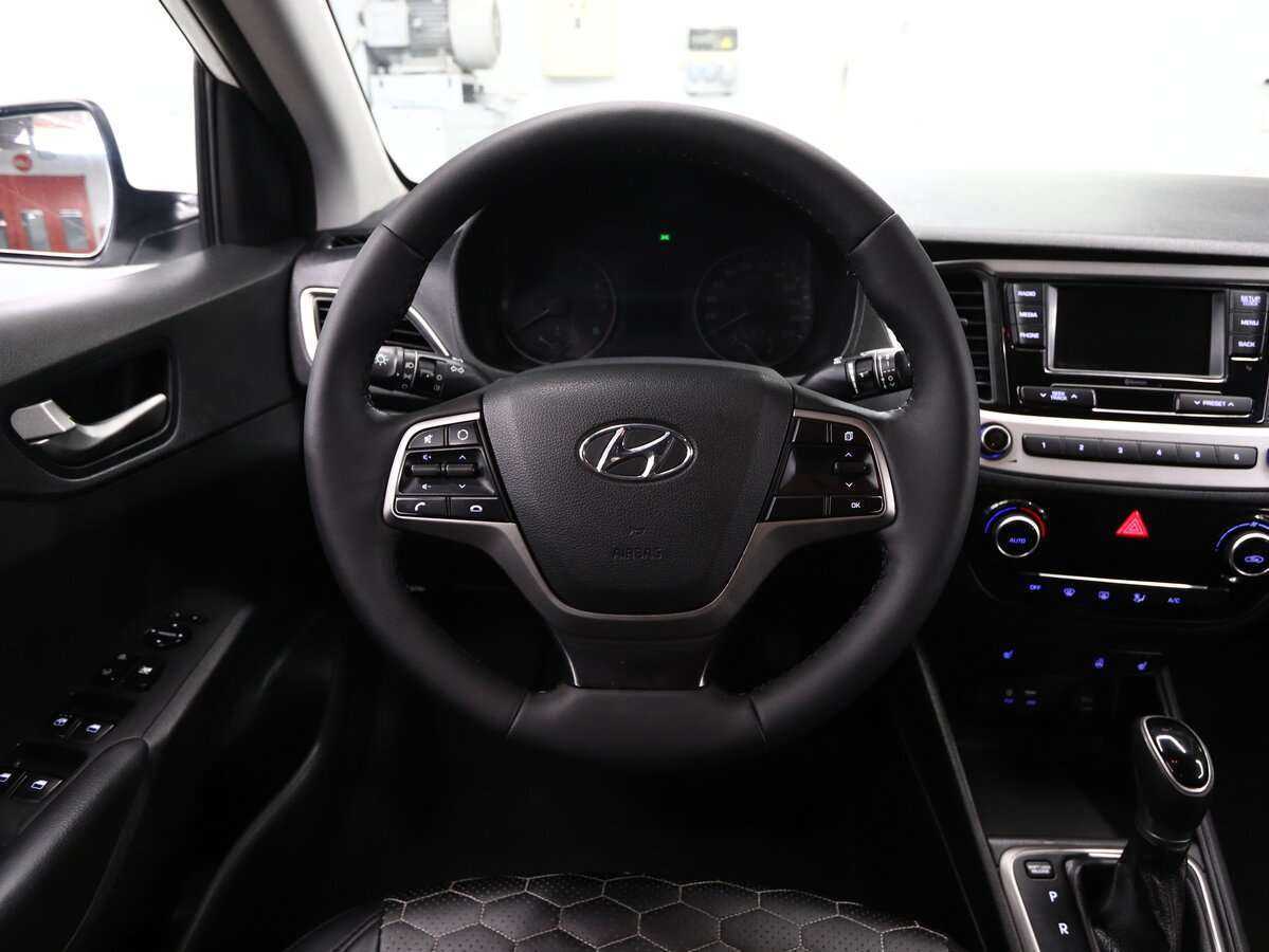 Hyundai Solaris с пробегом — 2018 год. Фото: #19