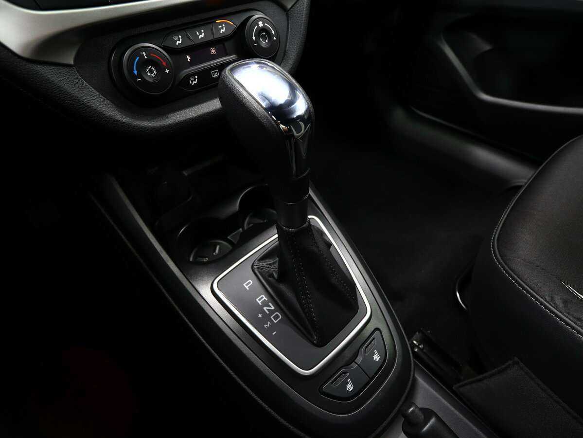 Lada (ВАЗ) Vesta с пробегом — 2021 год. Фото: #19