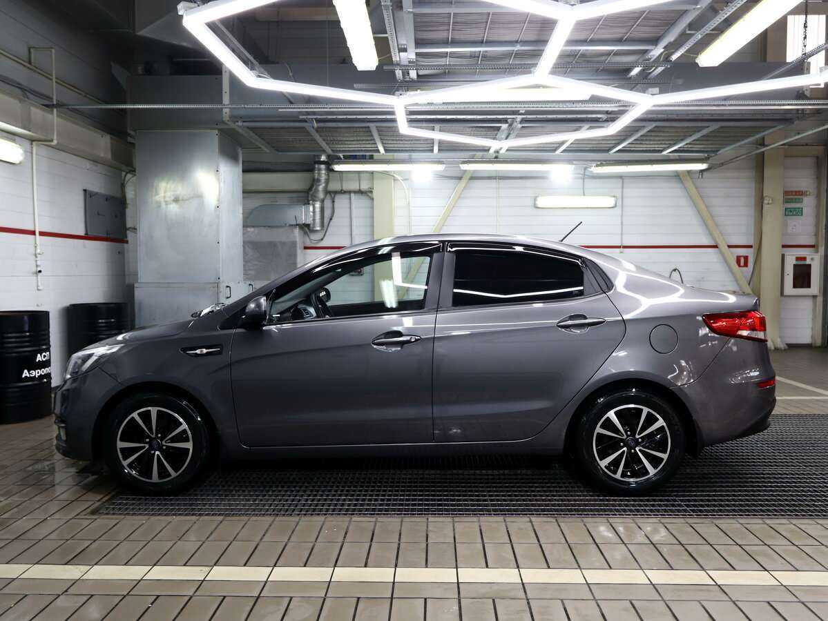 Kia Rio с пробегом — 2016 год. Фото: #5