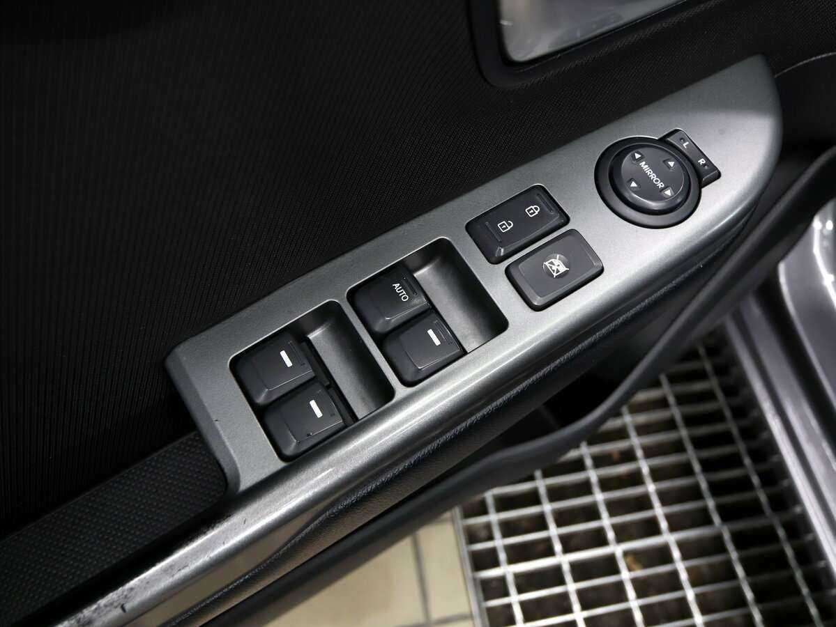 Kia Rio с пробегом — 2016 год. Фото: #15