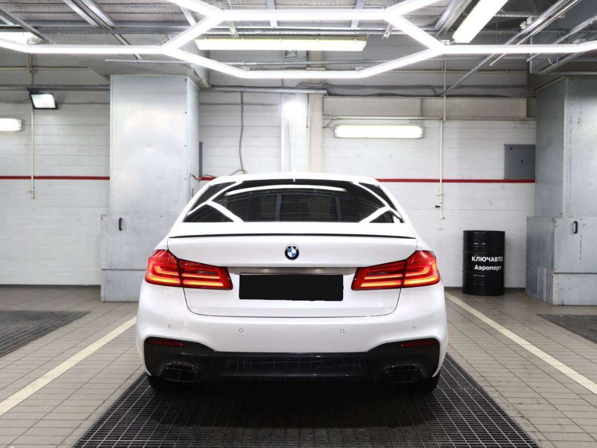 BMW 5 серии с пробегом — 2017 год. Фото: #4
