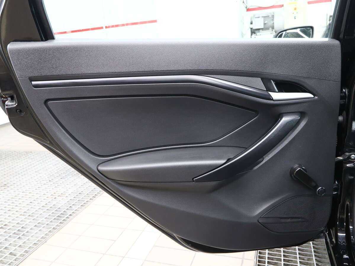 Lada (ВАЗ) Vesta с пробегом — 2020 год. Фото: #14