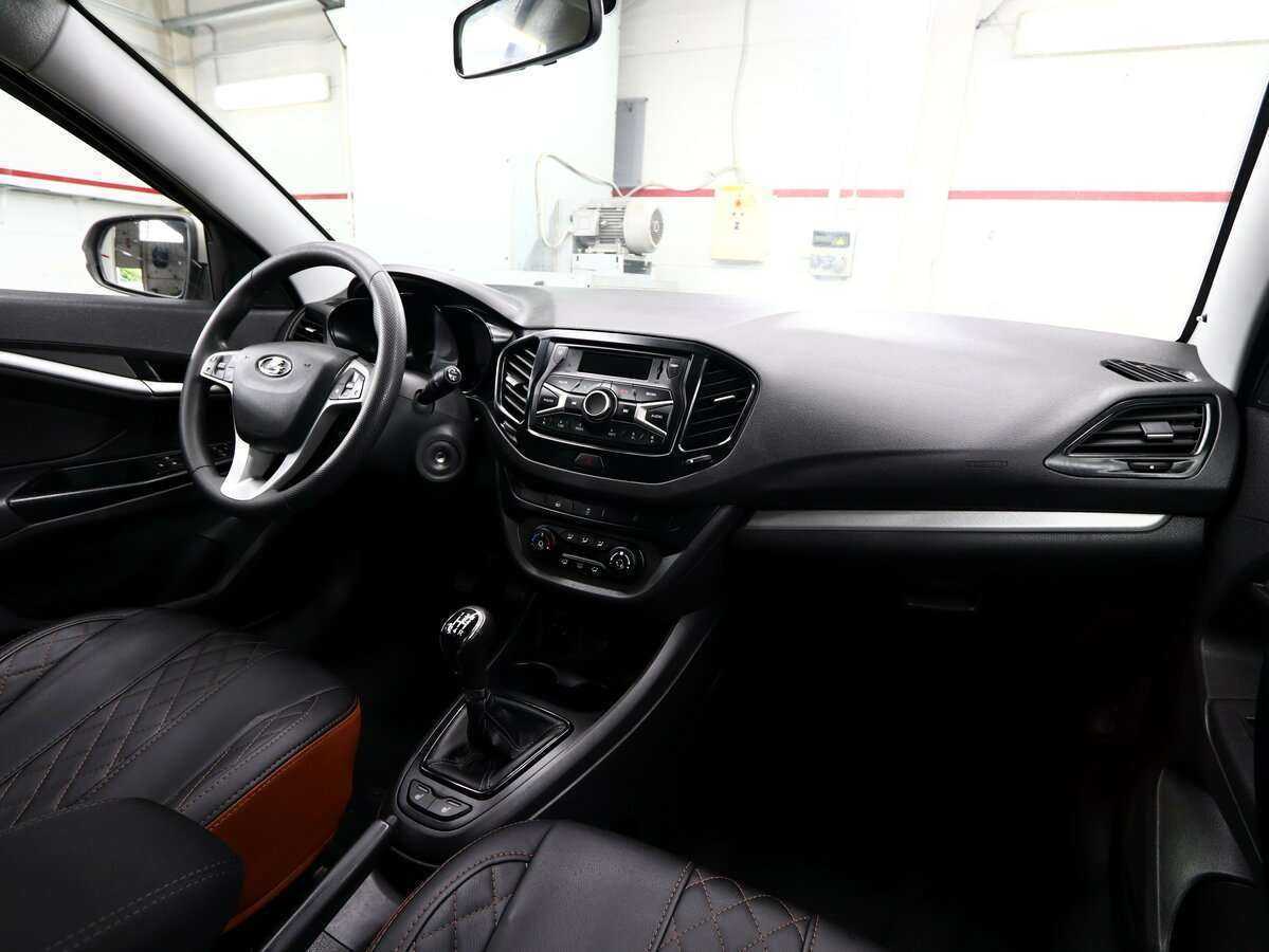 Lada (ВАЗ) Vesta с пробегом — 2020 год. Фото: #7