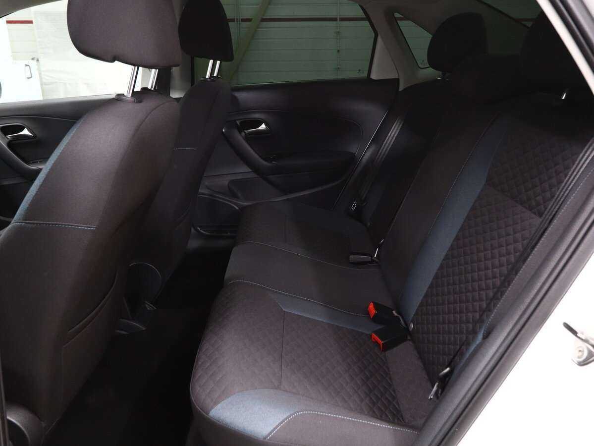 Volkswagen Polo с пробегом — 2019 год. Фото: #9