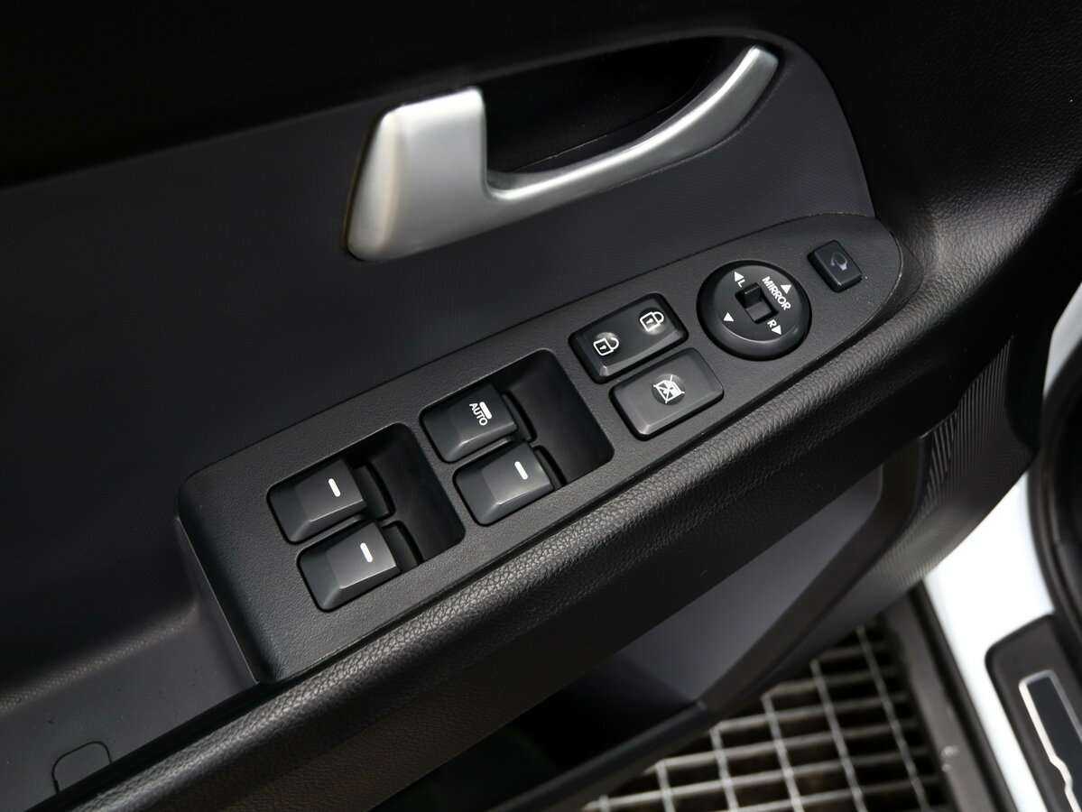 Kia Sportage с пробегом — 2013 год. Фото: #15