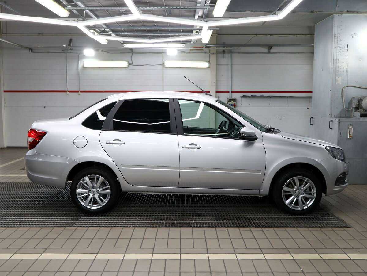 Lada (ВАЗ) Granta с пробегом — 2023 год. Фото: #2