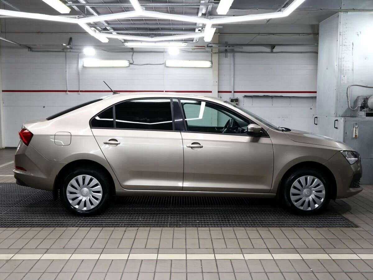 Skoda Rapid с пробегом — 2020 год. Фото: #5
