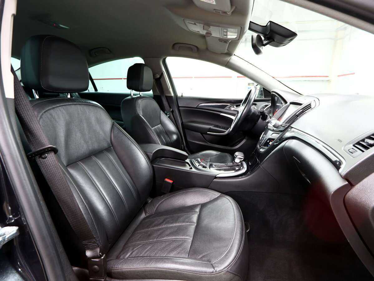 Opel Insignia с пробегом — 2014 год. Фото: #8