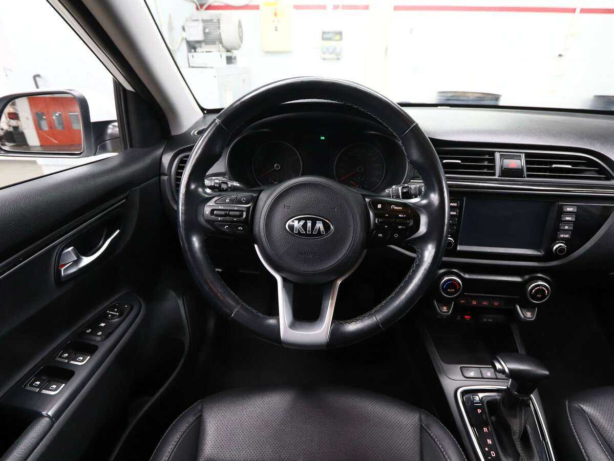Kia Rio с пробегом — 2018 год. Фото: #13