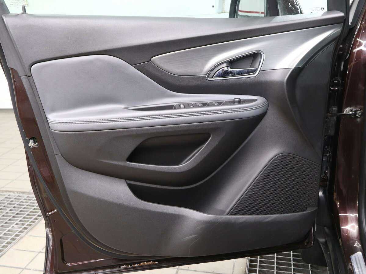 Opel Mokka с пробегом — 2013 год. Фото: #5