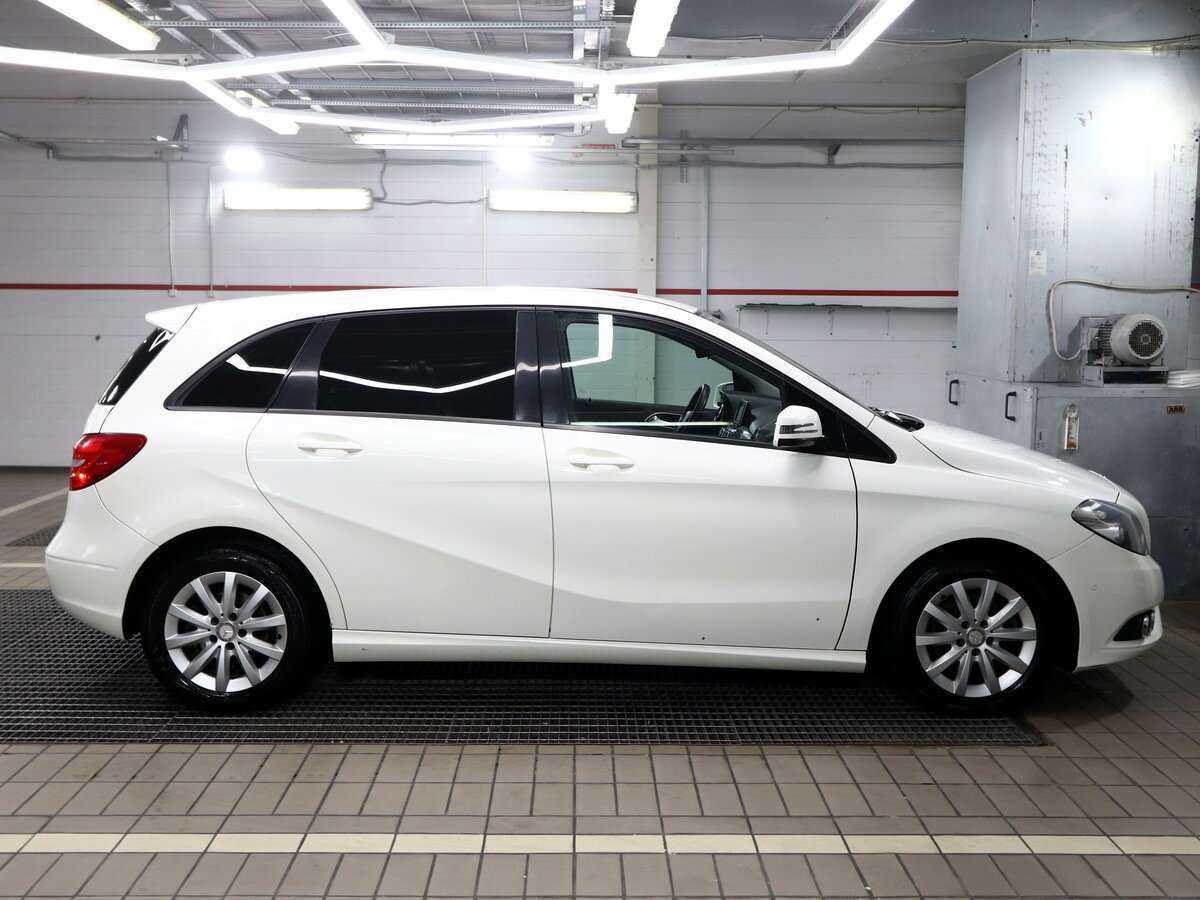 Mercedes-Benz B-Класс с пробегом — 2012 год. Фото: #10