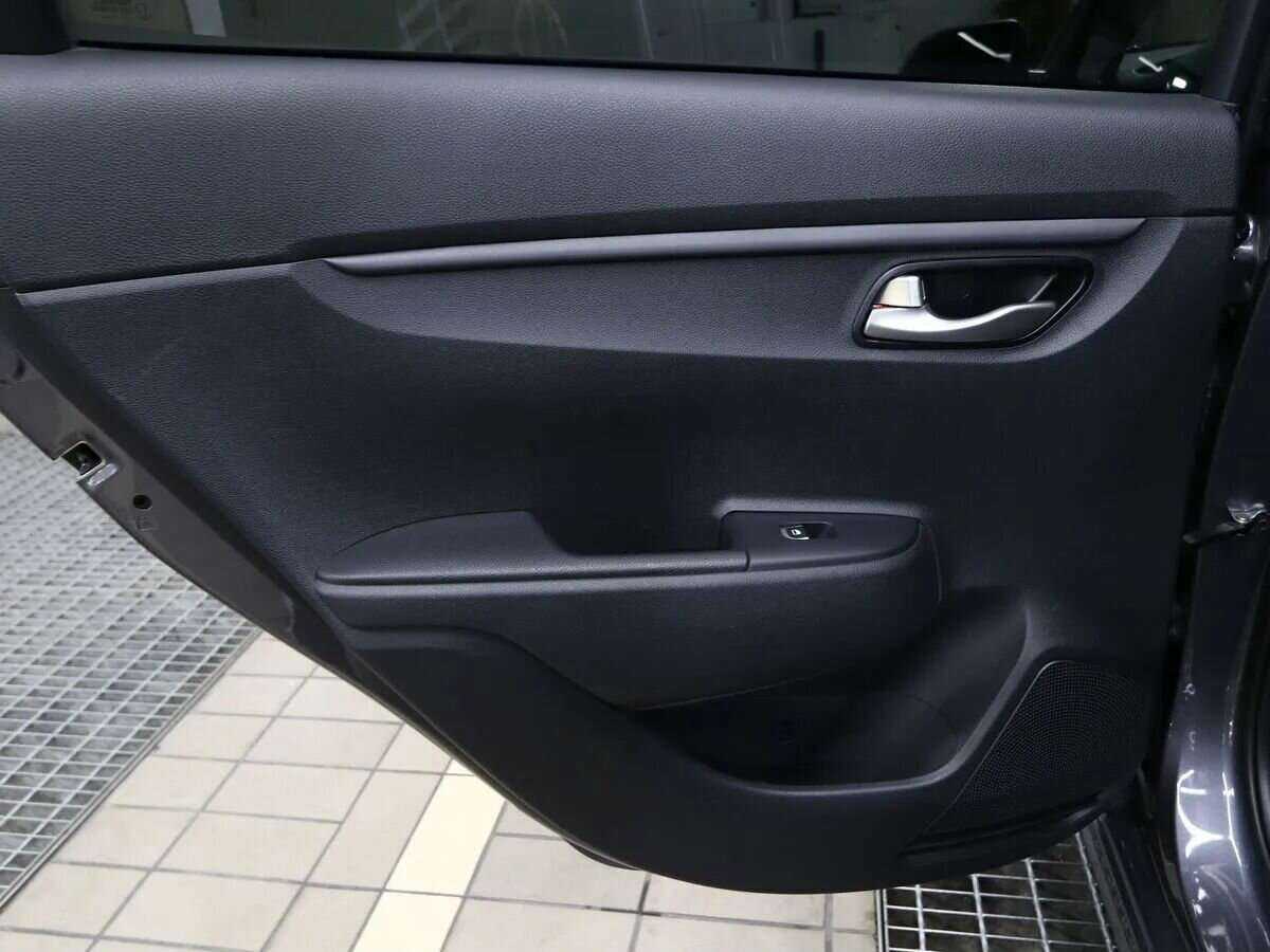 Kia Rio с пробегом — 2021 год. Фото: #8