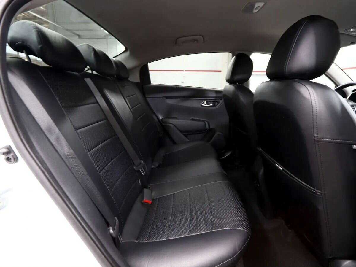 Kia Rio с пробегом — 2021 год. Фото: #13