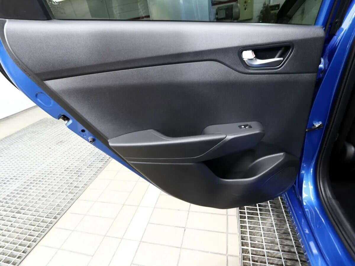 Hyundai Solaris с пробегом — 2021 год. Фото: #10