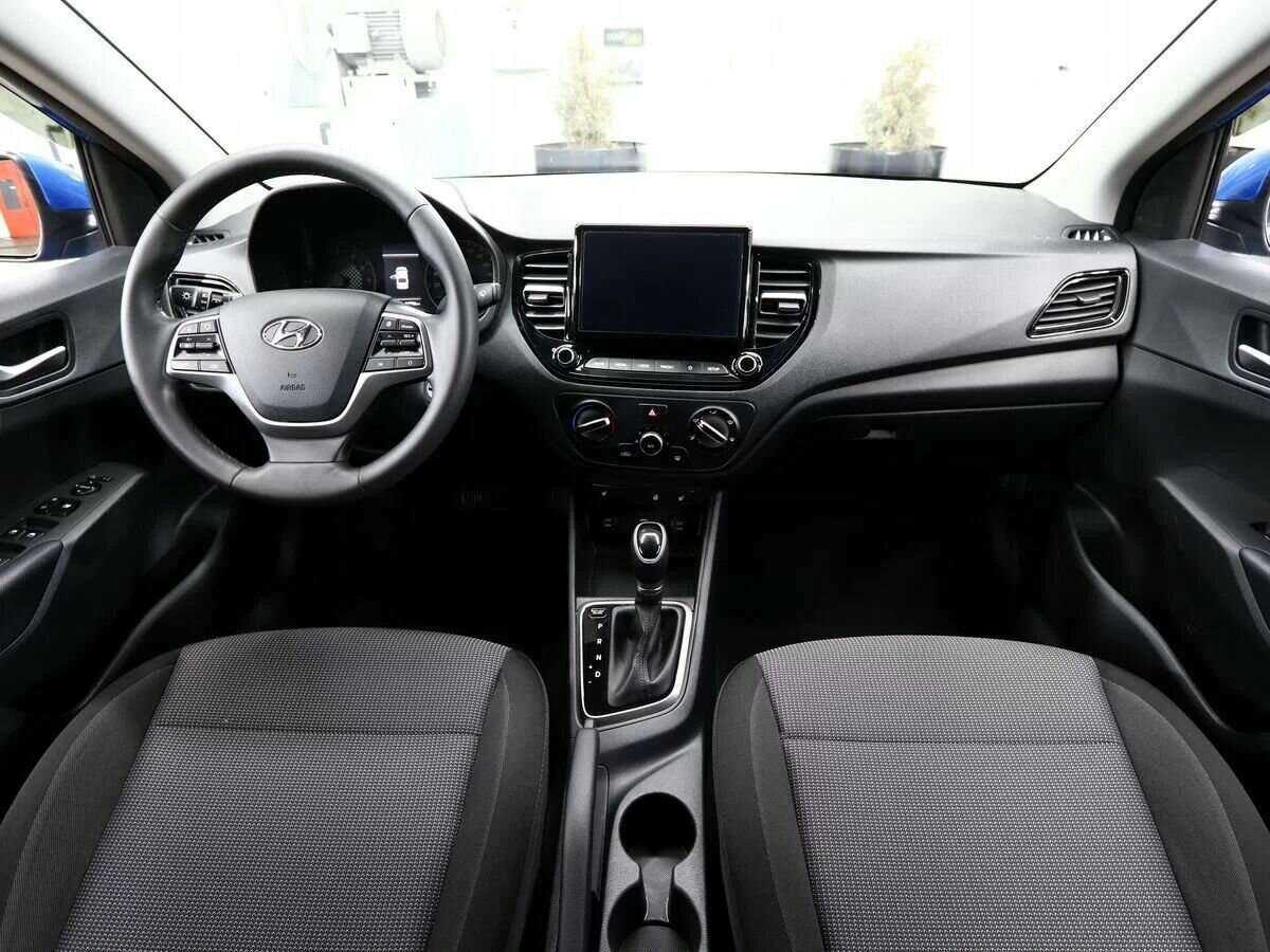 Hyundai Solaris с пробегом — 2021 год. Фото: #14