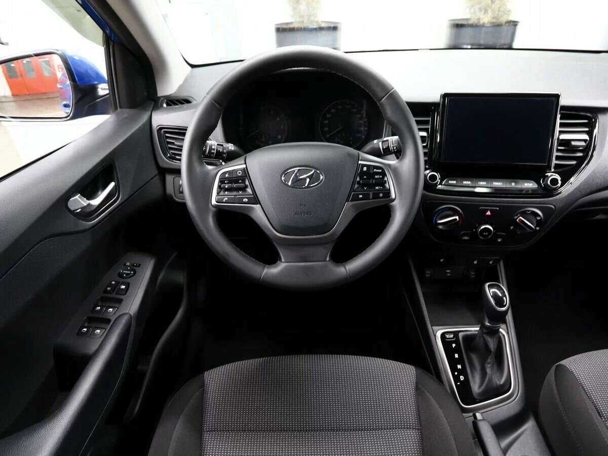 Hyundai Solaris с пробегом — 2021 год. Фото: #16