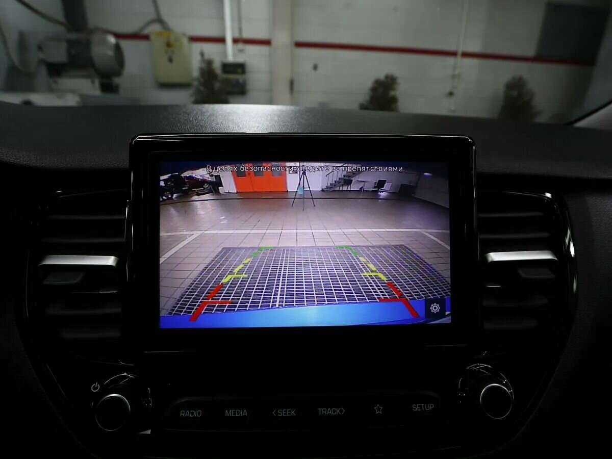 Hyundai Solaris с пробегом — 2021 год. Фото: #19