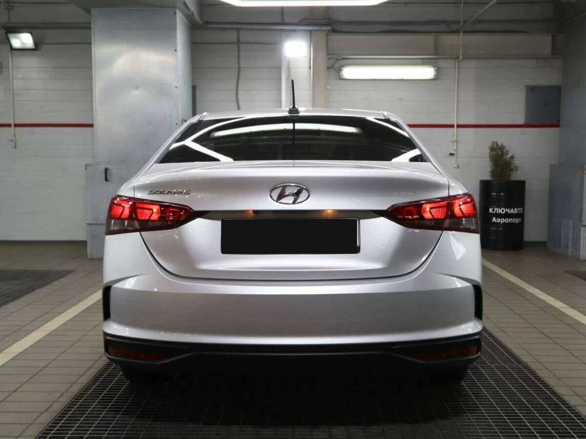 Hyundai Solaris с пробегом — 2021 год. Фото: #3