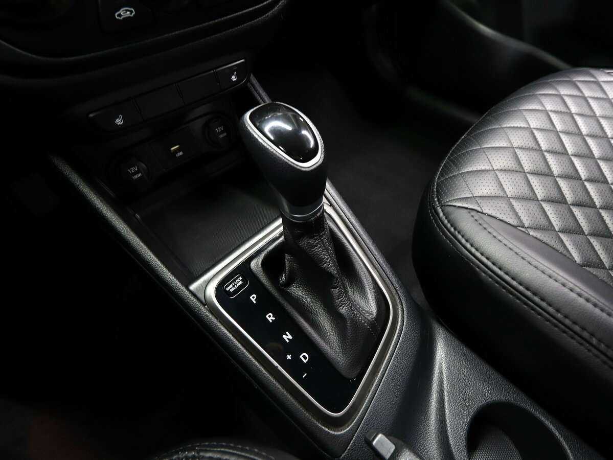 Hyundai Solaris с пробегом — 2020 год. Фото: #18