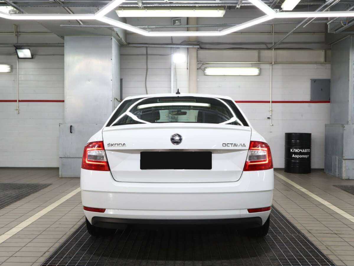 Skoda Octavia с пробегом — 2018 год. Фото: #3