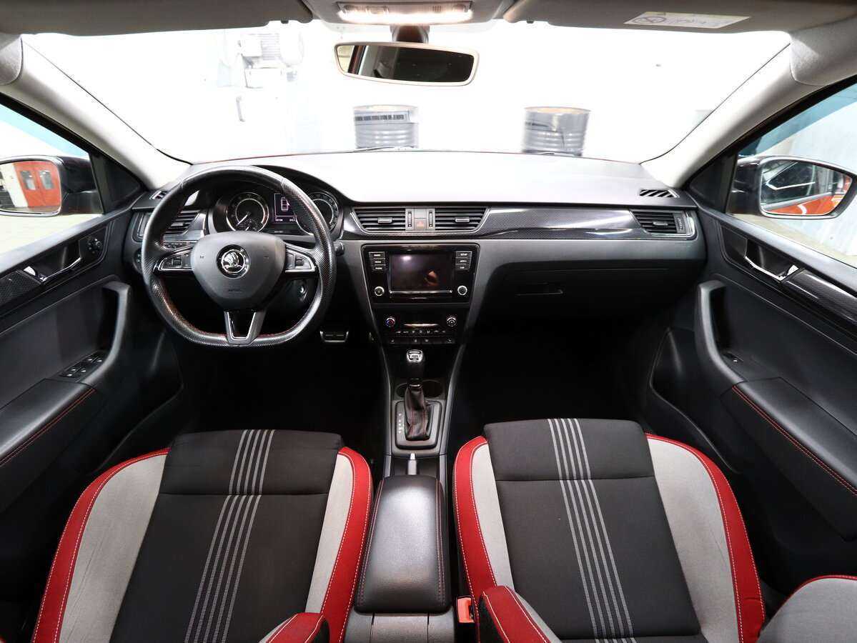 Skoda Rapid с пробегом — 2018 год. Фото: #17