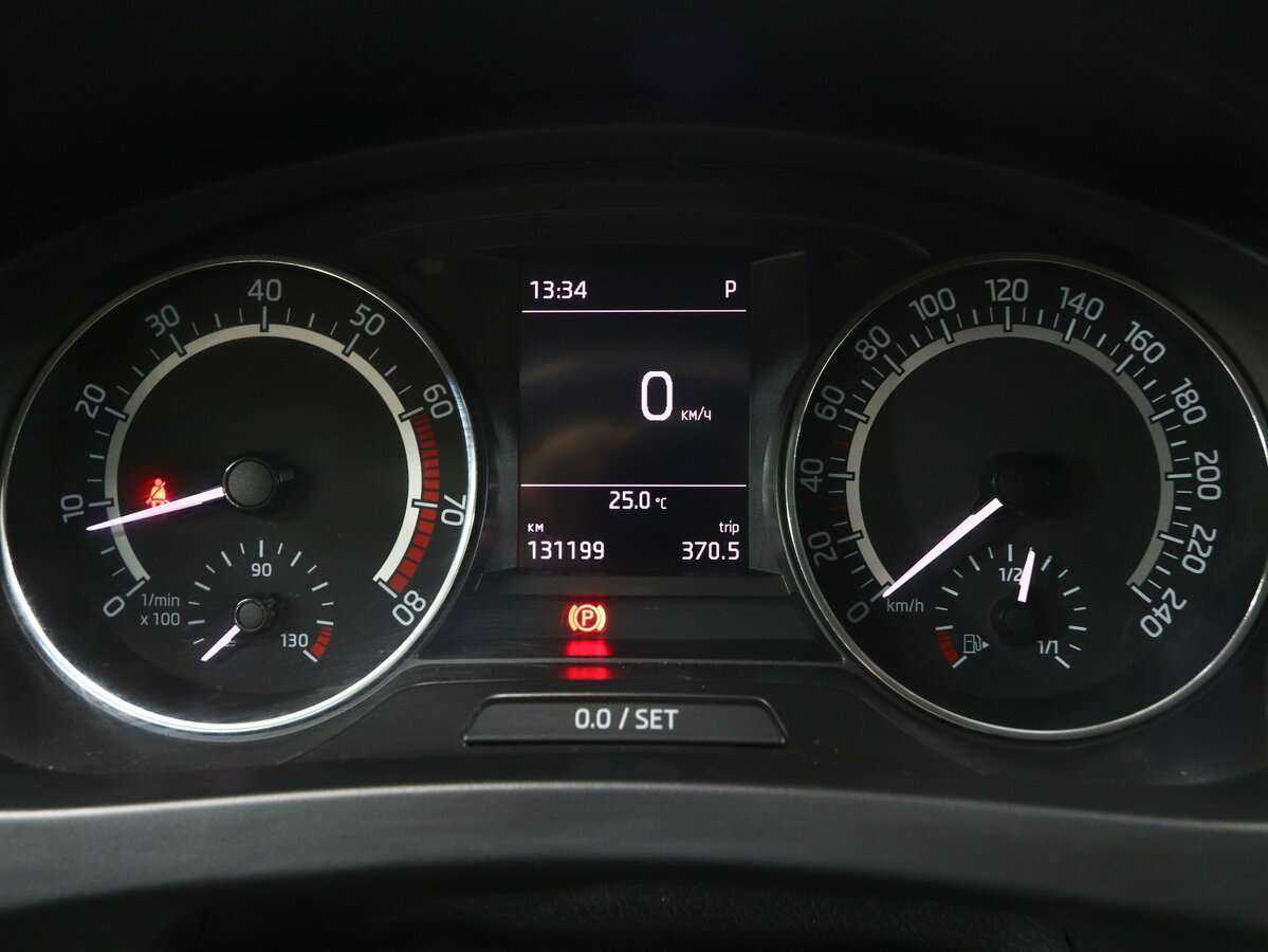 Skoda Rapid с пробегом — 2018 год. Фото: #19