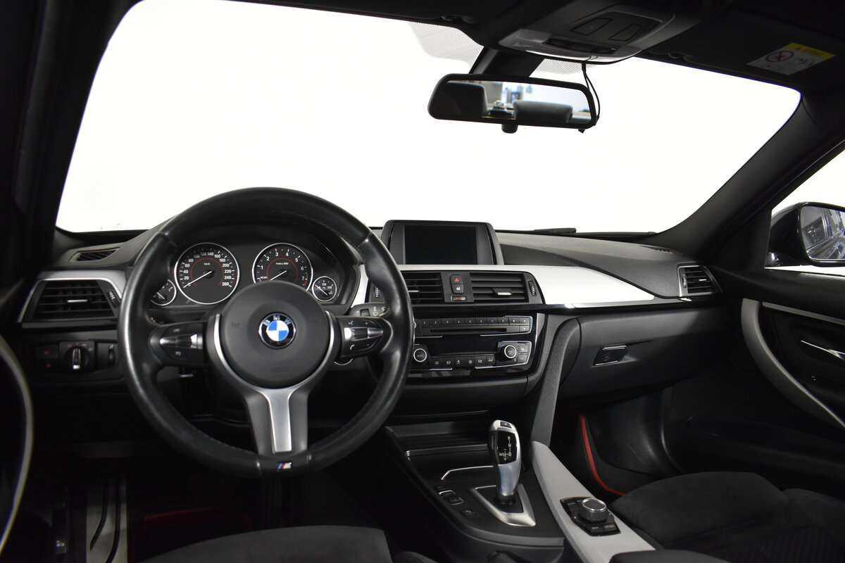 BMW 3 серии с пробегом — 2016 год. Фото: #10