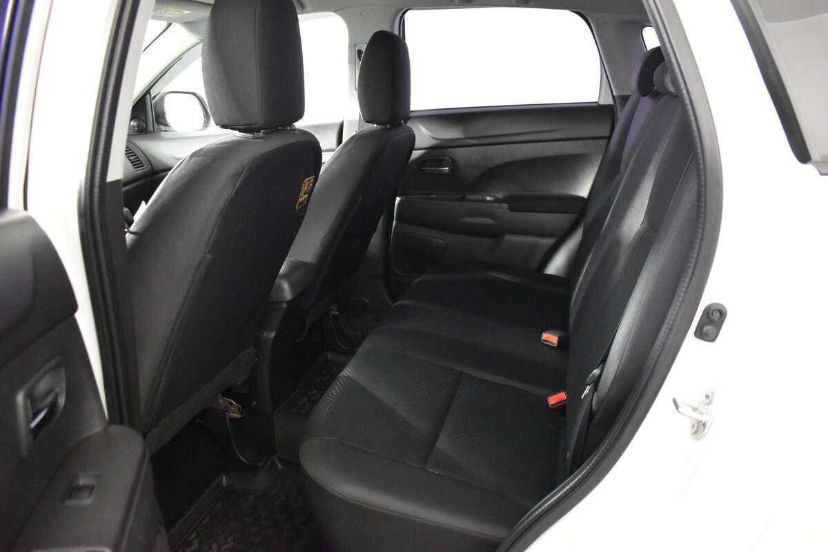 Mitsubishi ASX с пробегом — 2014 год. Фото: #11