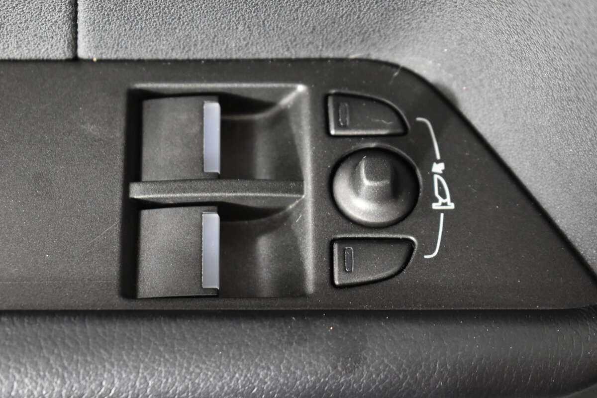 Land Rover Range Rover Evoque с пробегом — 2012 год. Фото: #23