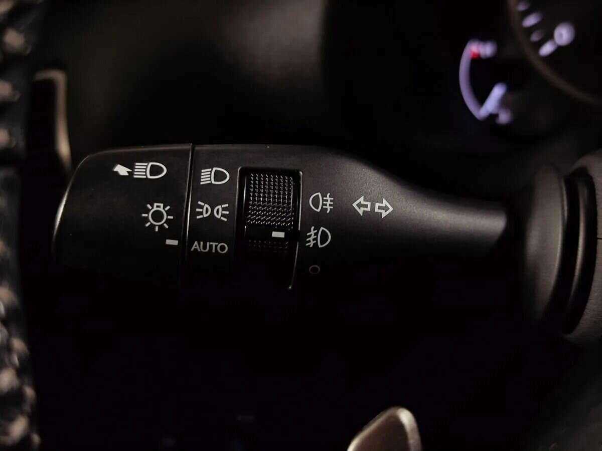 Lexus NX с пробегом — 2018 год. Фото: #17