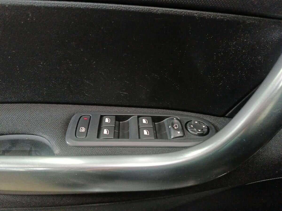 Peugeot 408 с пробегом — 2018 год. Фото: #13