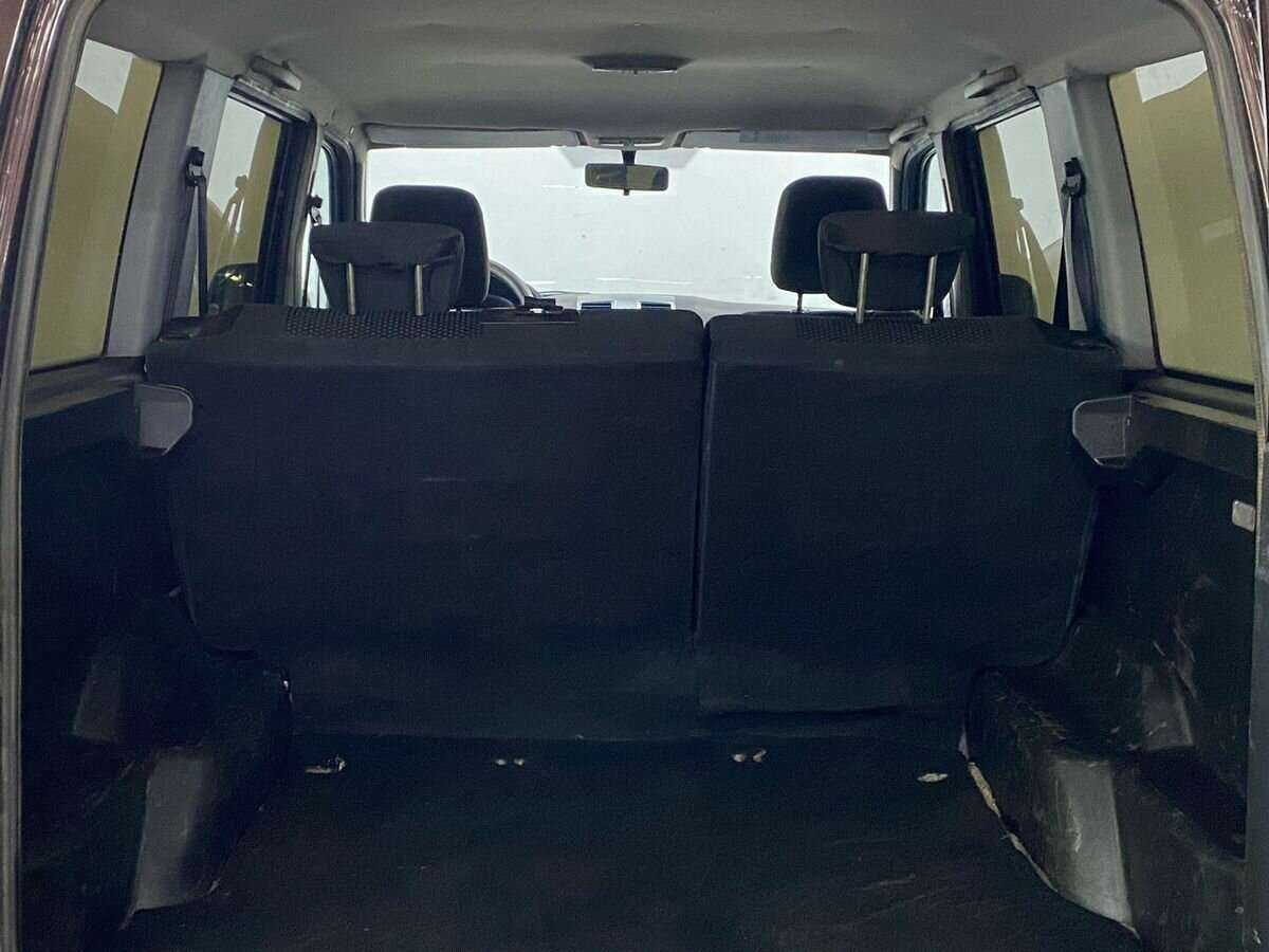 УАЗ Patriot с пробегом — 2016 год. Фото: #11