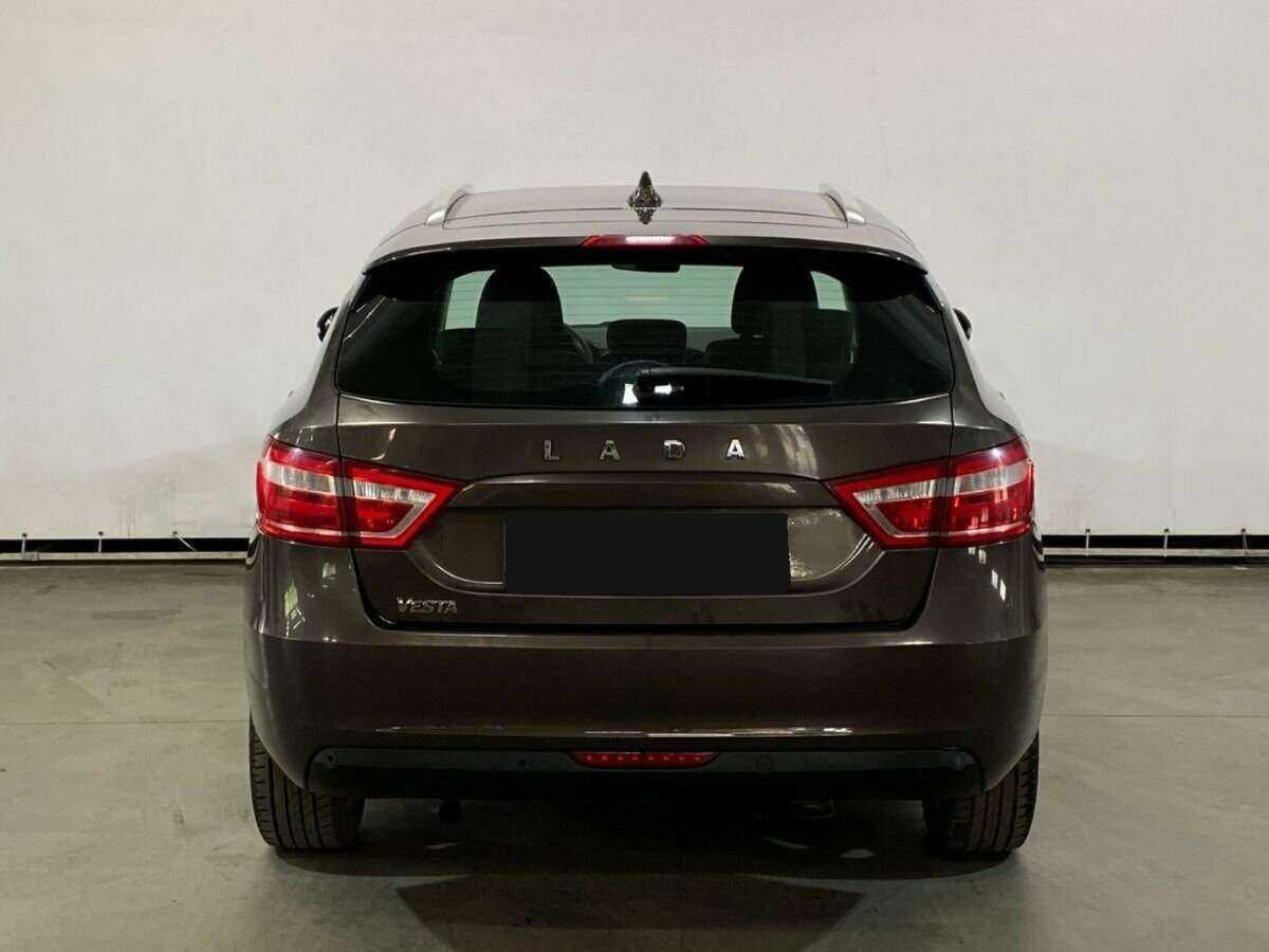 Lada (ВАЗ) Vesta с пробегом — 2019 год. Фото: #5