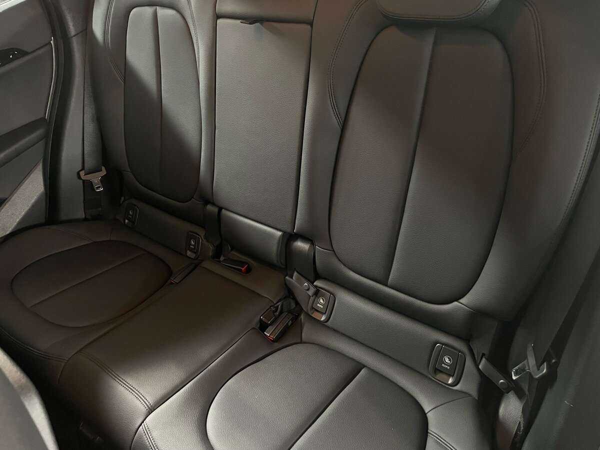 BMW X1 с пробегом — 2021 год. Фото: #18