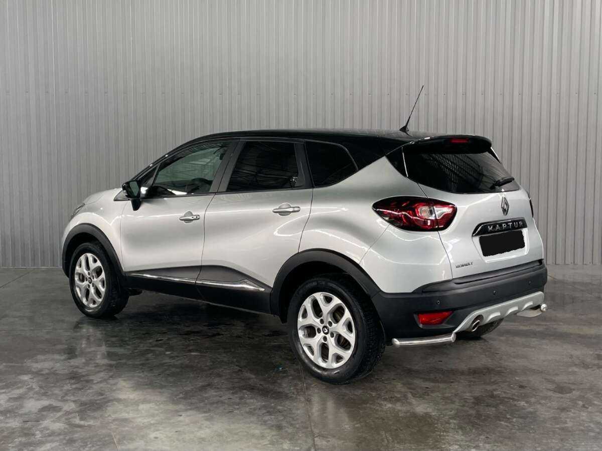 Renault Kaptur с пробегом — 2016 год. Фото: #6
